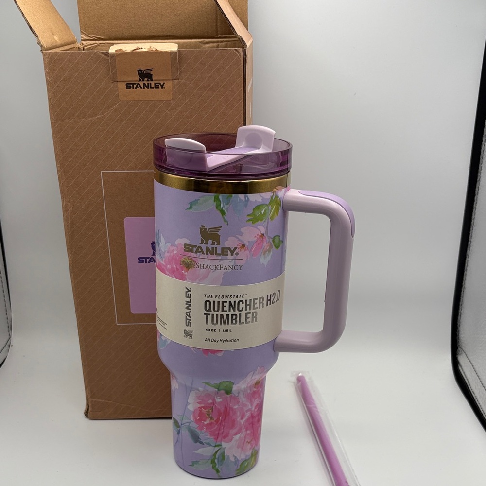 Stanley Lavender Floral Quencher H2.0 Tumbler with Handle